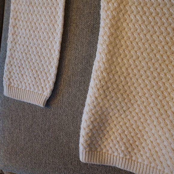 Casual Corner White High Neck Sweater, w/Pearl Detail, Cotton/Angora Blend, szXL - Picture 4 of 7